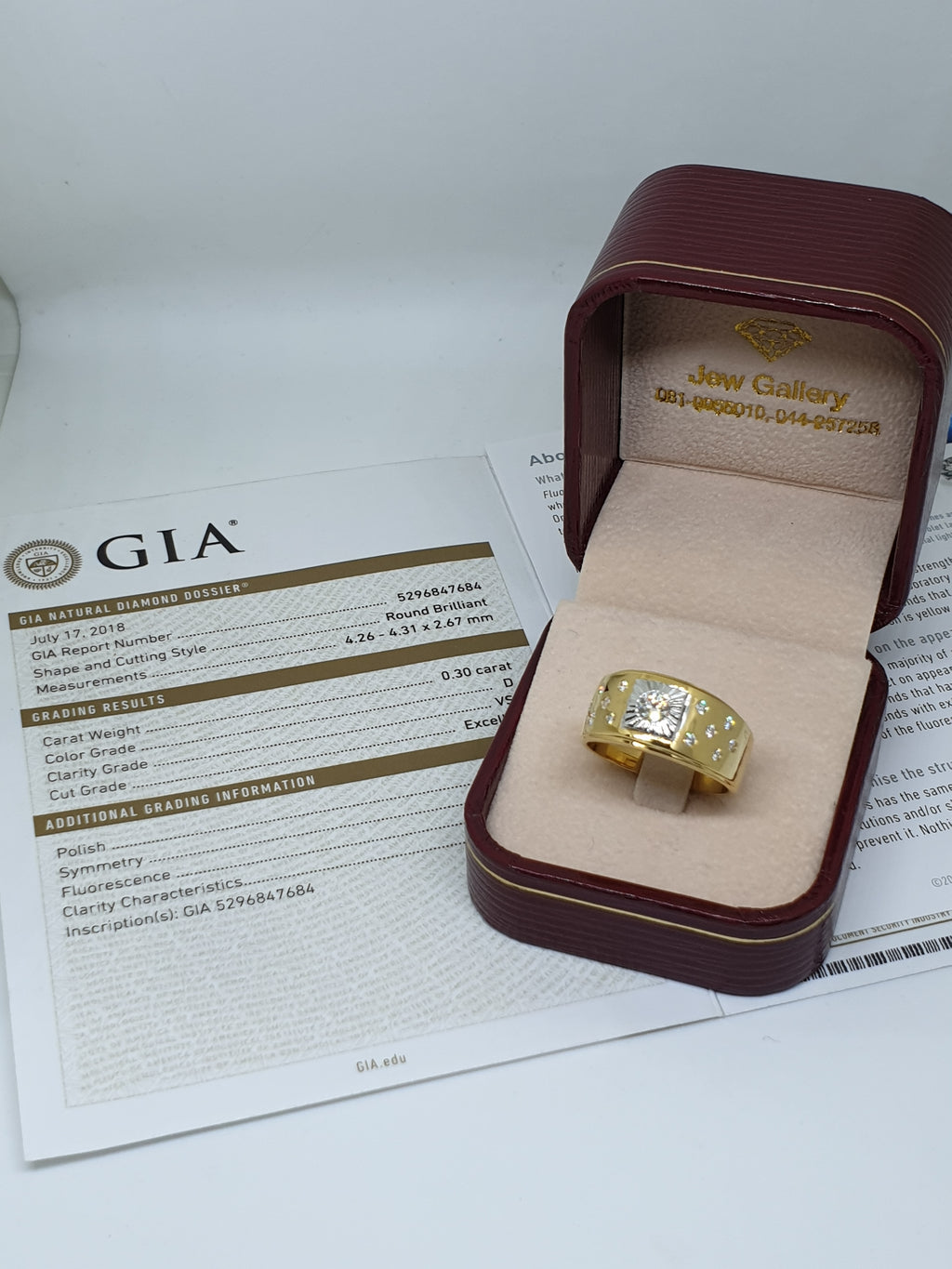 แหวนเพชรชาย GIA ประดับเพชร ทอง 18K | RG00143