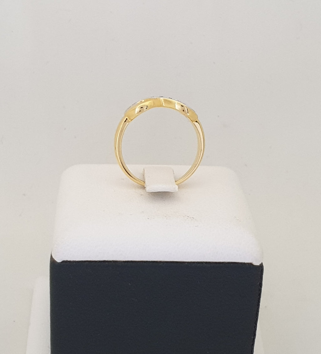แหวนเพชรอินฟินิตี้ (Infinity Ring) ทูโทน (ทองสองสี ) 18K | RG00456