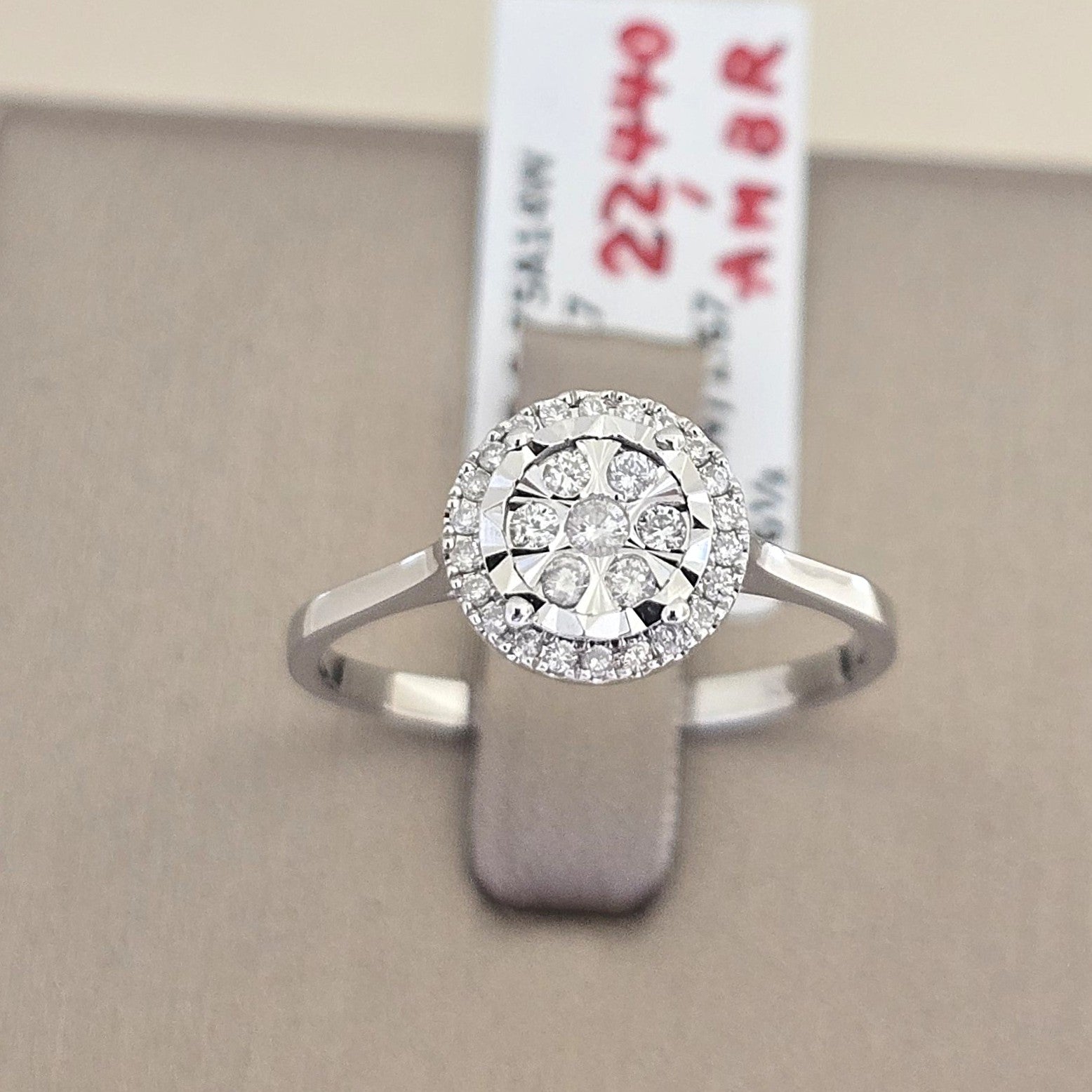 แหวนเพชร Halo Floral Cluster ทองขาว 14K | RG00645