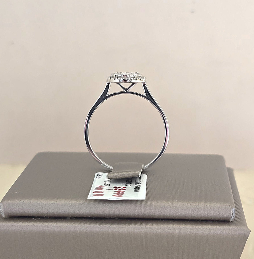 แหวนเพชร Halo Floral Cluster ทองขาว 14K | RG00645